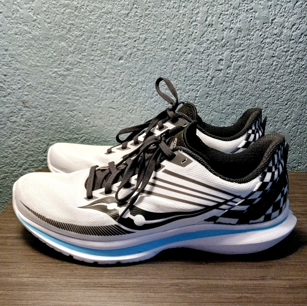 Saucony Kinvara 12 Reverie - Size 10 Men. MAKE AN OFFER